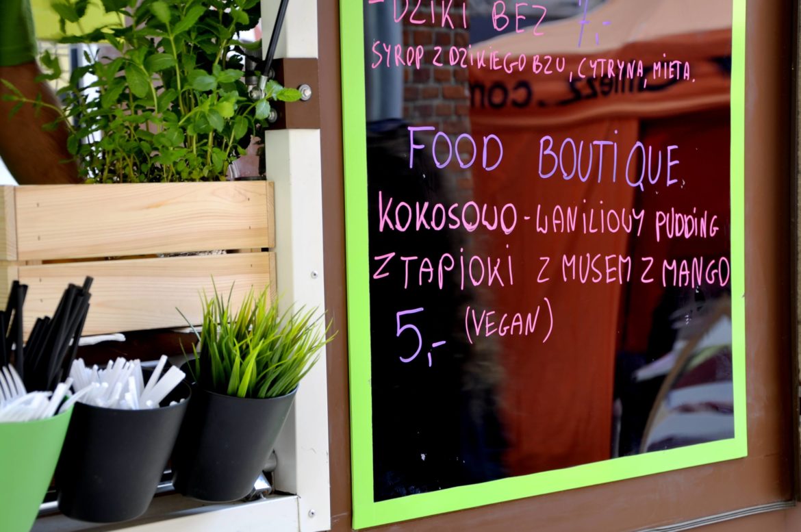 FOTORELACJA Łódź Street Food Festival – pasztet z selera i inne cuda, czyli zdrowo i czadowo!