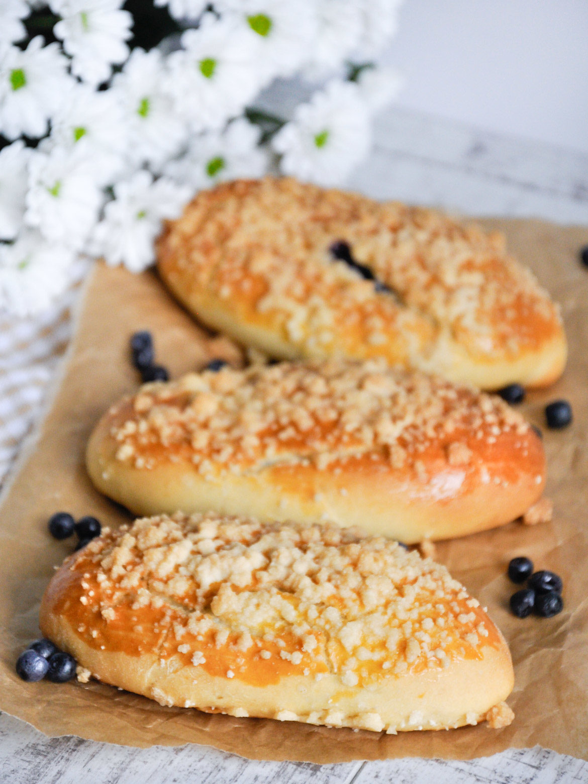 Łatwy przepis na fit jagodzianki z maślaną kruszonką bez cukru